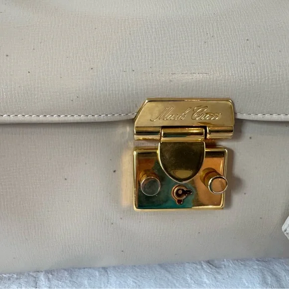 Vintage Mark Cross Handbag Cream. - Picture 2 of 8